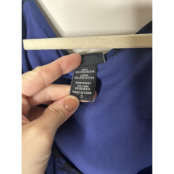 Torrid Floral Print Top Black Bright Blue Chiffon Split Tulip Back Womens Size 3 - Picture 4 of 11